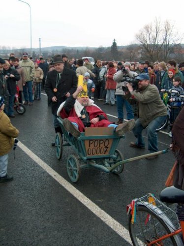 Jezdí celá dědina - 13.12.2003