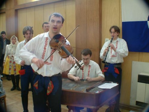 Přehlídka krojů, zvyků a tradic v Podolí - 6.3.2004