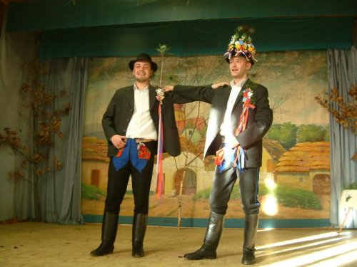 Přehlídka krojů, zvyků a tradic v Podolí - 6.3.2004