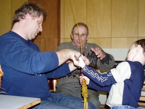 Pletení košů, košíků a žil - Klub dobré pohody - 24.2.2005