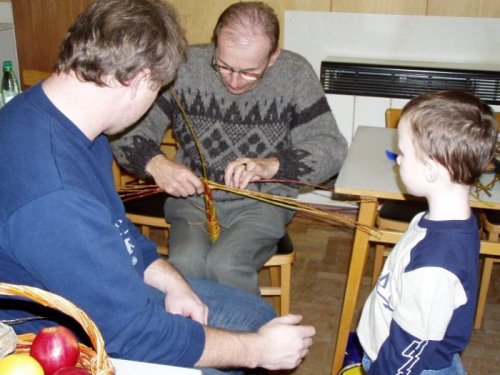 Pletení košů, košíků a žil - Klub dobré pohody - 24.2.2005