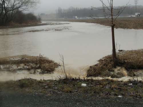 Tání sněhu - 28.3.2006