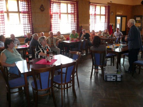 Jak vypálit lepší slivovici - Beseda s Ing. Jaroslavem Balaštíkem - 12.8.2011