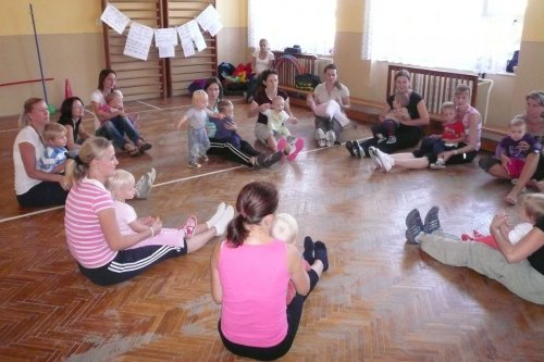 Hravé cvičení rodičů s dětmi - 27.9.2011