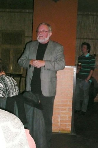 Beseda s autogramiádou - Slovník nářečí Mikroregionu Dolní Poolšaví - 11.11.2011