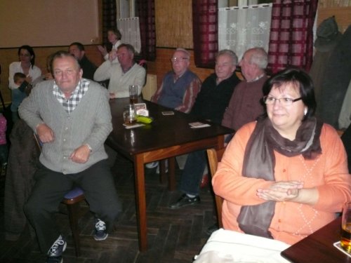 Beseda s autogramiádou - Slovník nářečí Mikroregionu Dolní Poolšaví - 11.11.2011