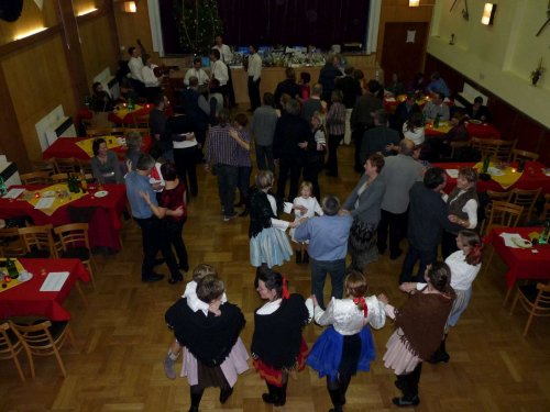 Mikulášská beseda u cimbálu - 2.12.2011