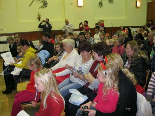 Mikulášské zpívání u stromečku - 3.12.2011