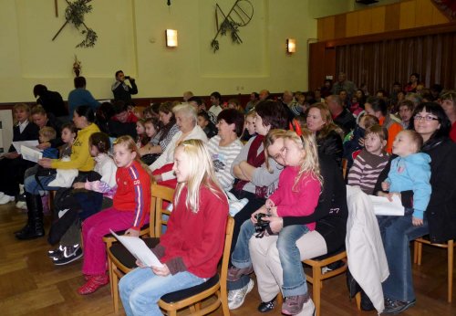 Mikulášské zpívání u stromečku - 3.12.2011