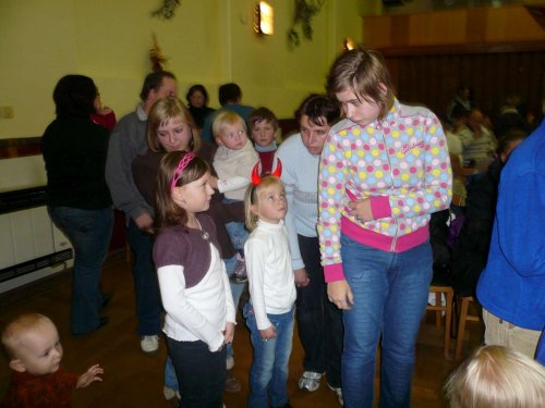 Mikulášské zpívání u stromečku - 3.12.2011