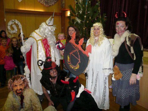 Mikulášské zpívání u stromečku - 3.12.2011