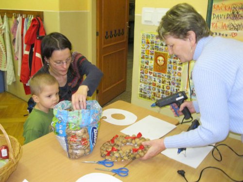 Vánoční muzikohraní a kreativní dílničky - 13.12.2011