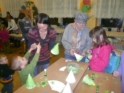 Vánoční muzikohraní a kreativní dílničky - 13.12.2011