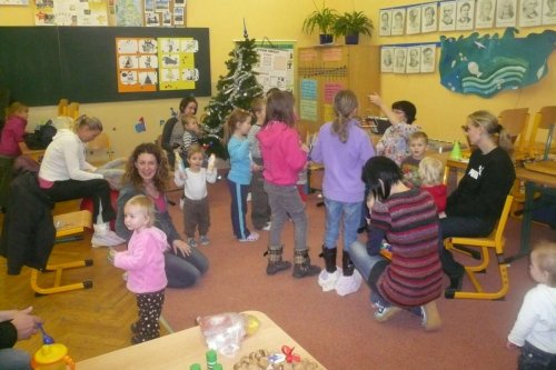 Vánoční muzikohraní a kreativní dílničky - 13.12.2011