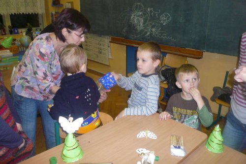 Vánoční muzikohraní a kreativní dílničky - 13.12.2011