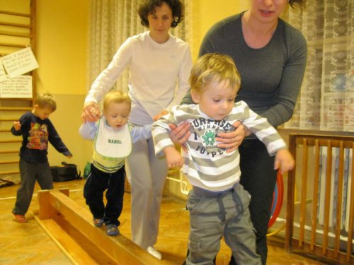 Hravé cvičení pro nejmenší děti a rodiče - 10.1.2012
