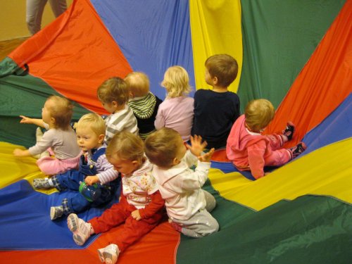 Hravé cvičení pro nejmenší děti a rodiče - 10.1.2012