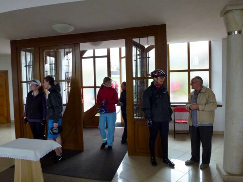 Na kole vinohrady - zastávka v Podolí - 21.4.2012