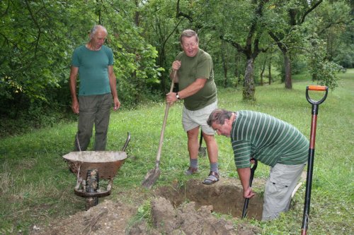 Stavba kaple sv. Huberta - Myslivecké sdružení Boří Míkovice - Podolí - 18.9.2012