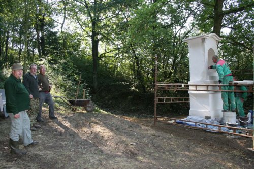 Stavba kaple sv. Huberta - Myslivecké sdružení Boří Míkovice - Podolí - 18.9.2012