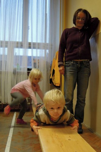 Hravé cvičení pro rodiče a děti - 17.10.2012