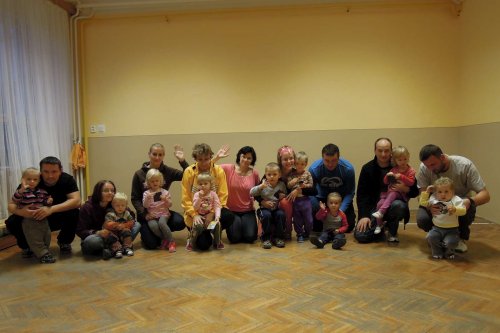 Hravé cvičení pro rodiče a děti - 17.10.2012