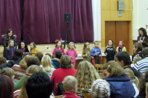 Mikulášské zpívání u stromečku - 7.12.2012