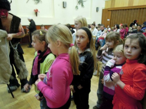 Mikulášské zpívání u stromečku - 7.12.2012
