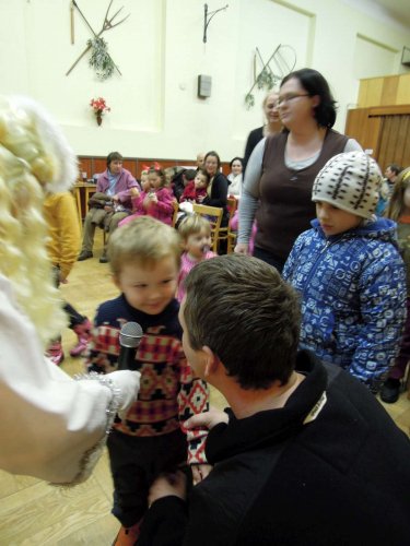 Mikulášské zpívání u stromečku - 7.12.2012