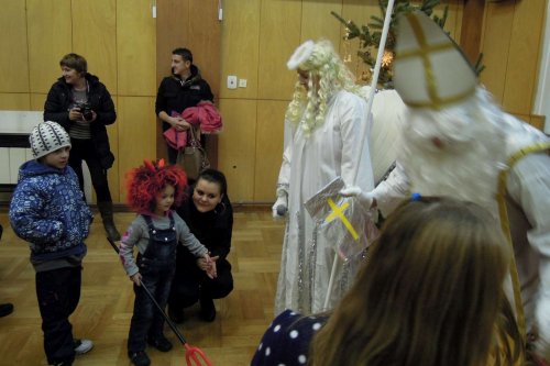 Mikulášské zpívání u stromečku - 7.12.2012