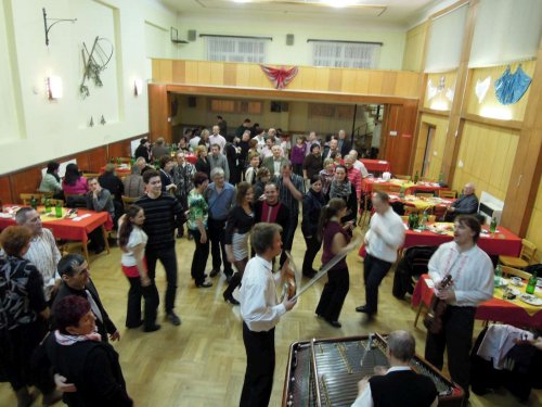 Mikulášská beseda u cimbálu - 8.12.2012