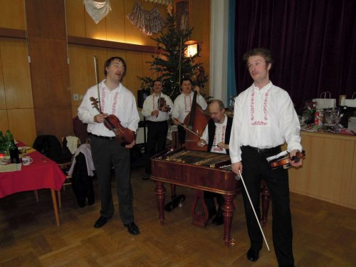 Mikulášská beseda u cimbálu - 8.12.2012