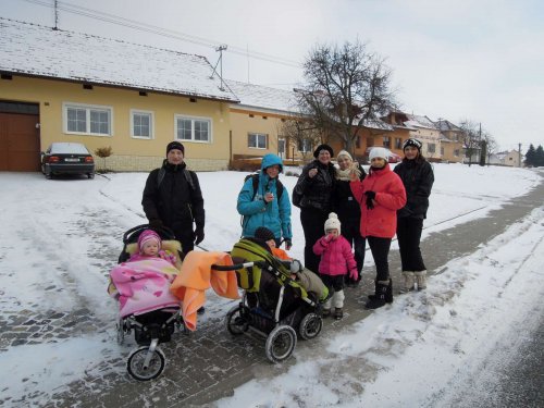 ZIMNÍ VYCHÁZKA DO POTOMÁKOVA MUZEA A NA POHYBLIVÝ BETLÉM V POPOVICÍCH - 19.1.2013