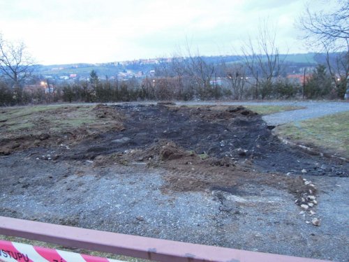 Stavba hřiště na Záhumní - 10.4.2013
