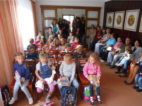 První školní den prváčků ve škole v Popovicích - 7.9.2013