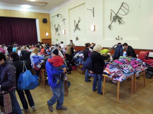 Bazárek věcí pro děti - 28.9.2013