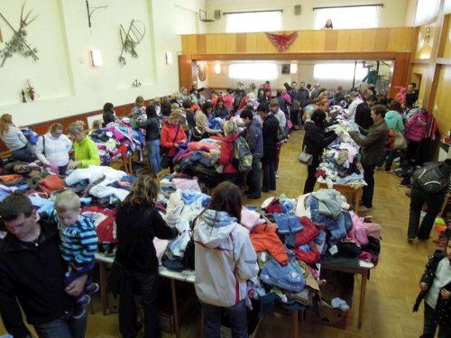 Bazárek věcí pro děti - 28.9.2013