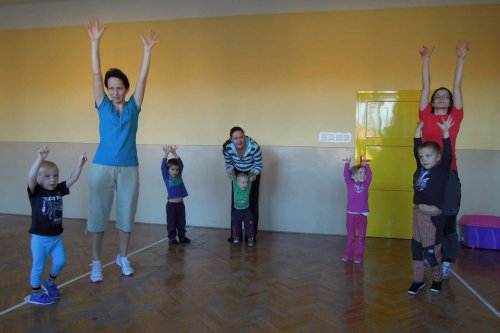 Hravé cvičení pro děti a rodiče - 8.10.2013