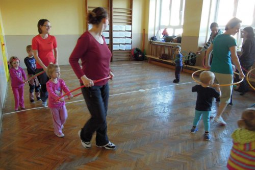 Hravé cvičení pro děti a rodiče - 8.10.2013