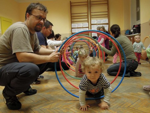Poslední letošní hravé cvičení pro rodiče a děti - 3.12.2013