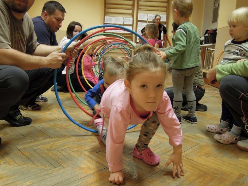Poslední letošní hravé cvičení pro rodiče a děti - 3.12.2013
