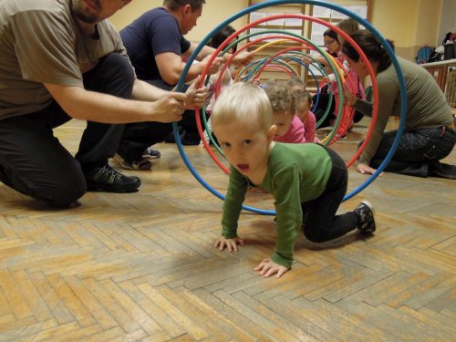 Poslední letošní hravé cvičení pro rodiče a děti - 3.12.2013