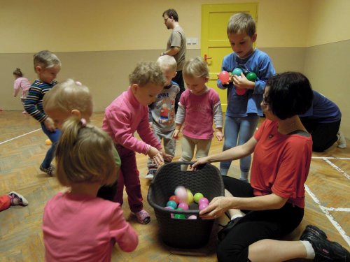 Poslední letošní hravé cvičení pro rodiče a děti - 3.12.2013