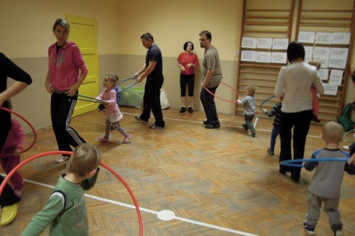 Poslední letošní hravé cvičení pro rodiče a děti - 3.12.2013