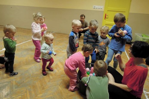 Poslední letošní hravé cvičení pro rodiče a děti - 3.12.2013