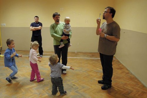 Poslední letošní hravé cvičení pro rodiče a děti - 3.12.2013