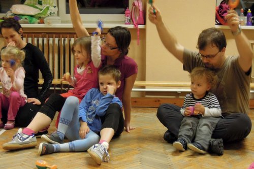 Poslední letošní hravé cvičení pro rodiče a děti - 3.12.2013