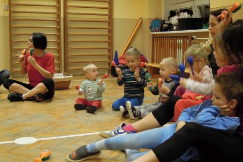 Poslední letošní hravé cvičení pro rodiče a děti - 3.12.2013