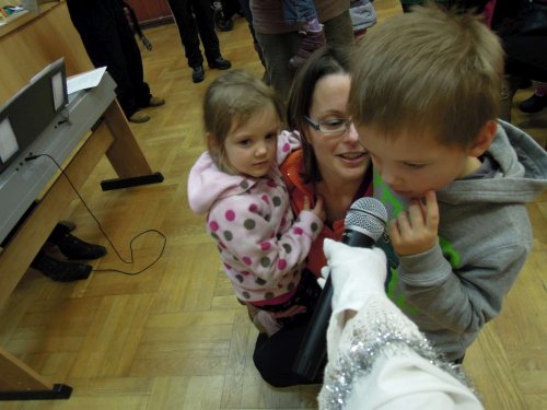 Mikulášské zpívání u stromečku - 6.12.2013