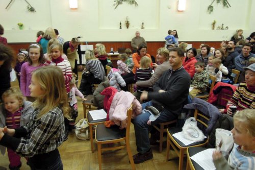 Mikulášské zpívání u stromečku - 6.12.2013